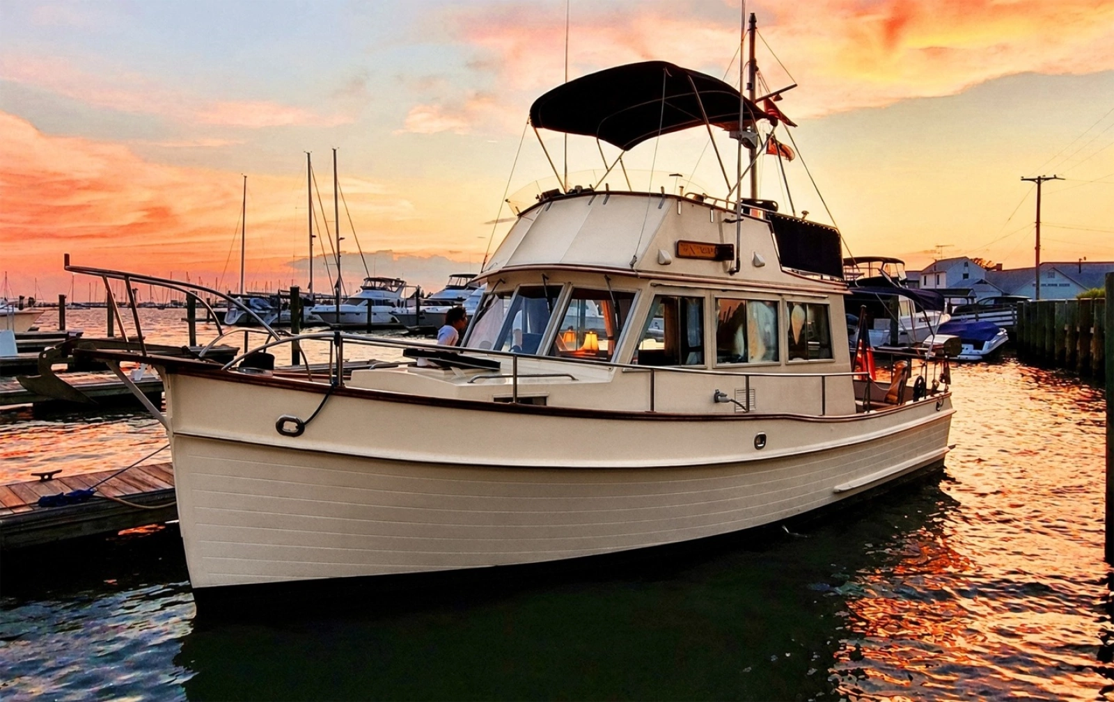 Dawn Treader 32ft Grand Banks Yacht For Sale