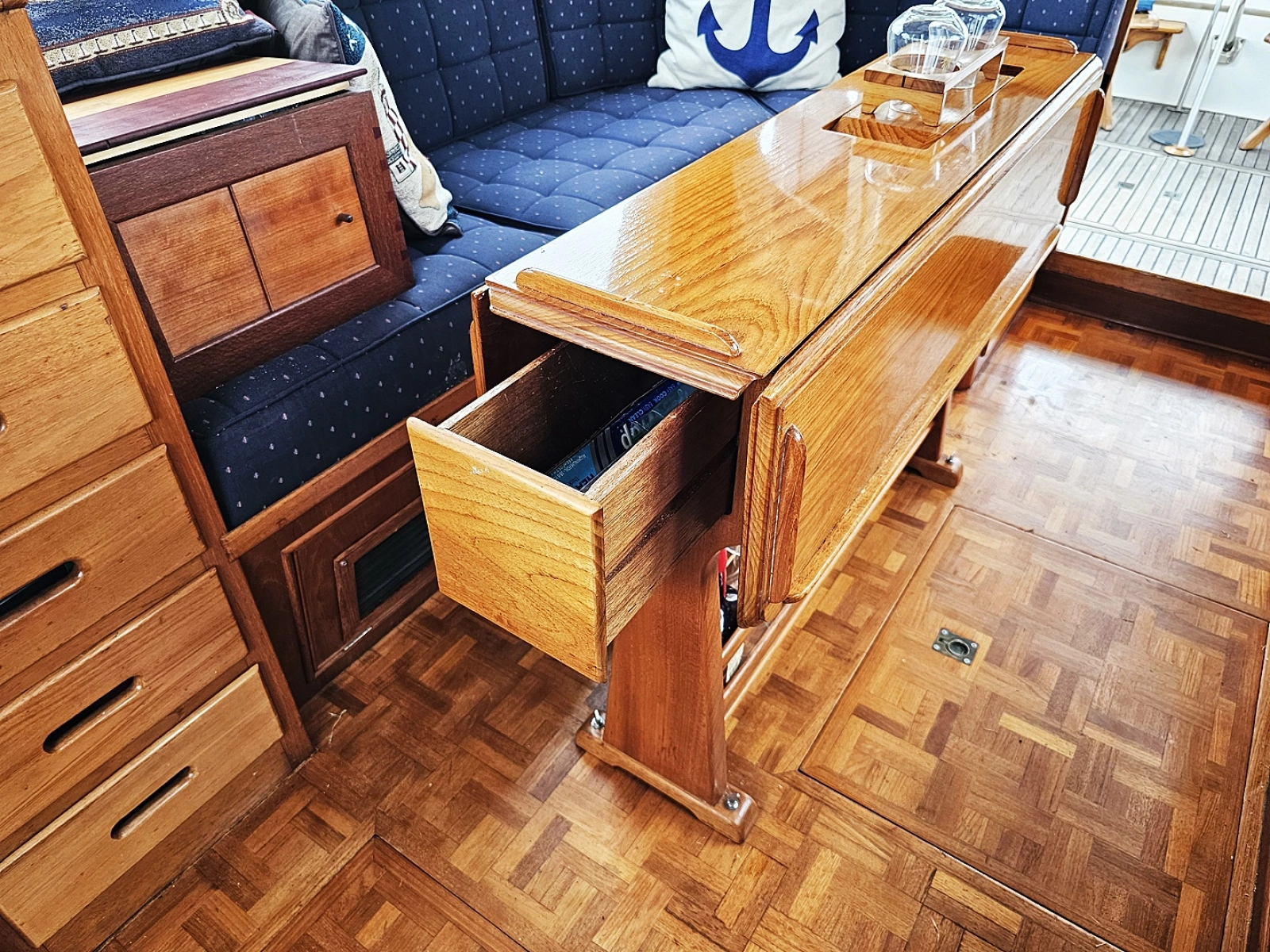 Dawn Treader 32ft Grand Banks Yacht For Sale