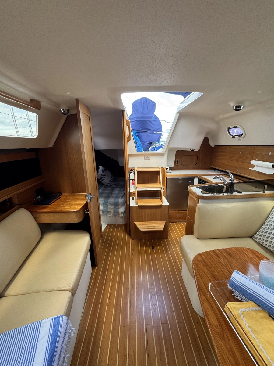 2015 Catalina 315