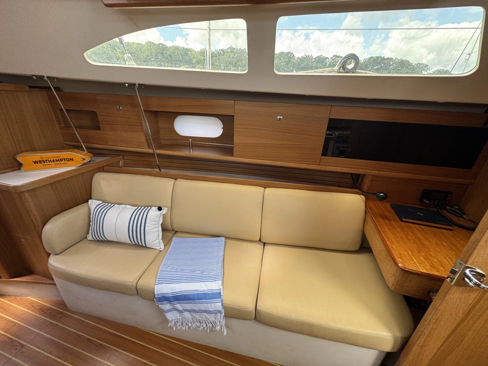 2015 Catalina 315