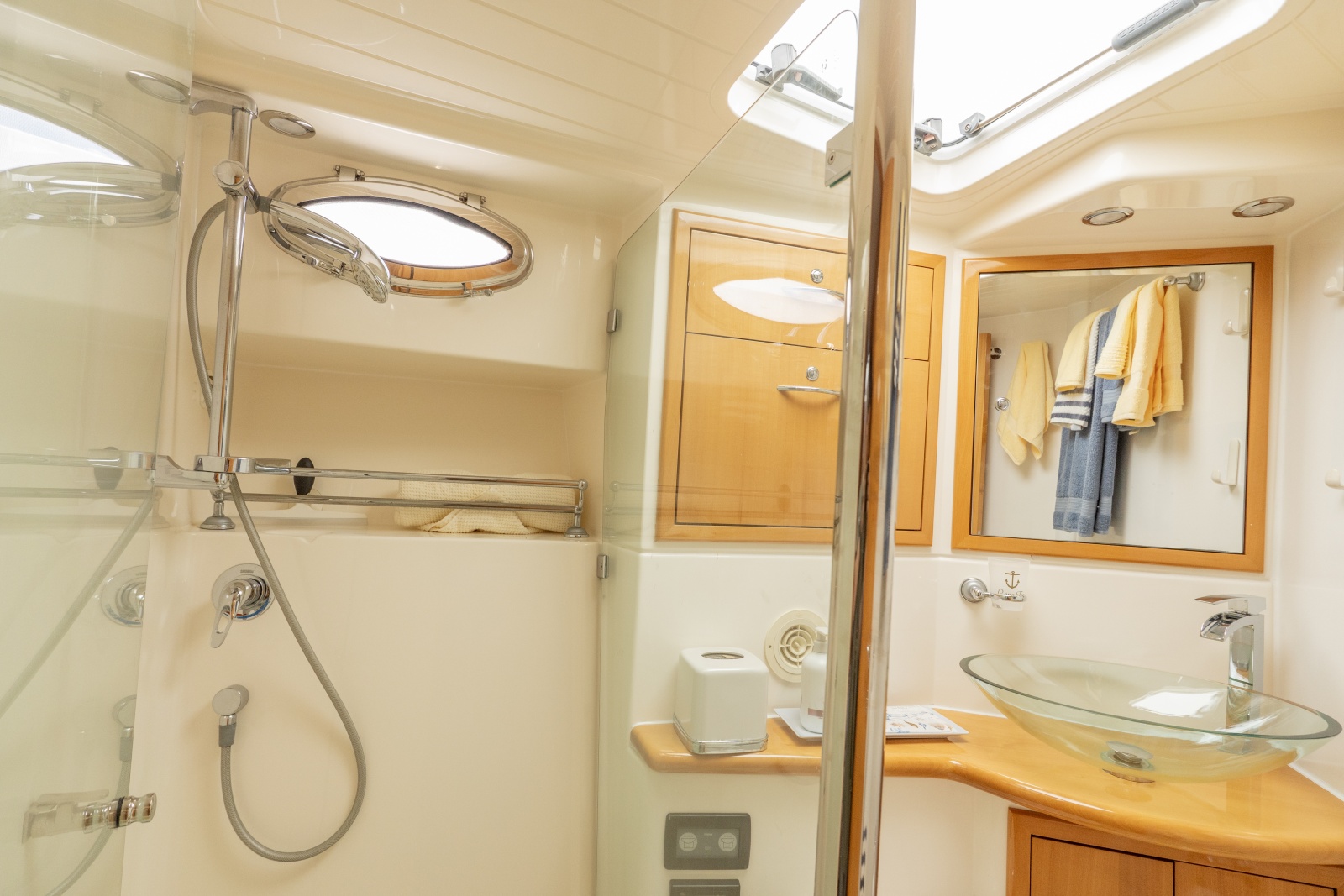 2008 Maritimo 52