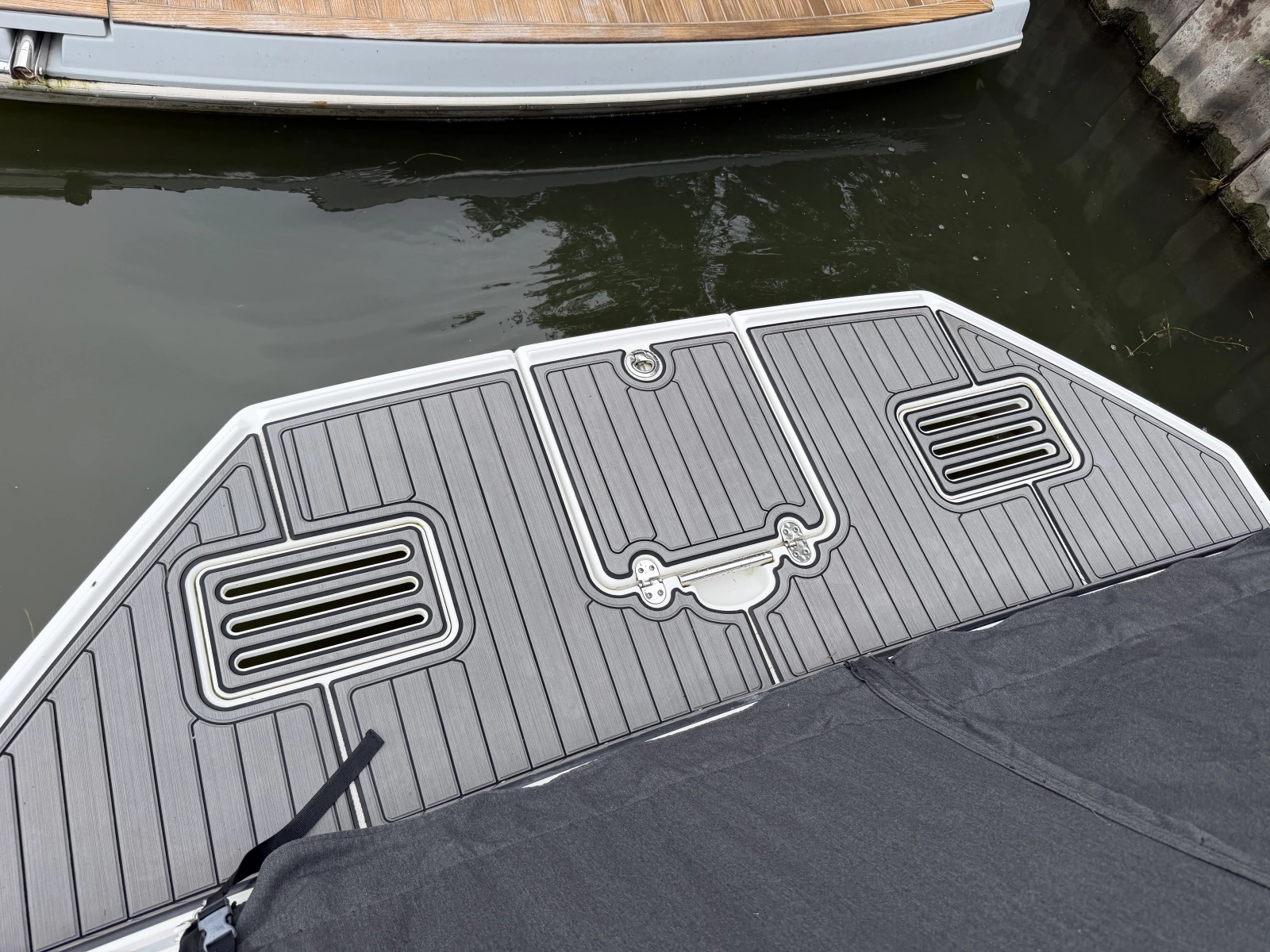2018 Monterey 360 Sport-Coupe