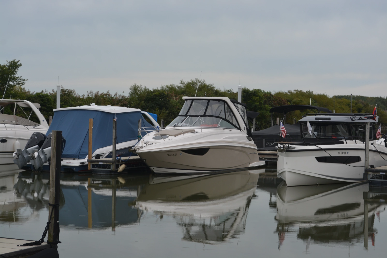 Jet Over It 28ft Regal Yacht For Sale