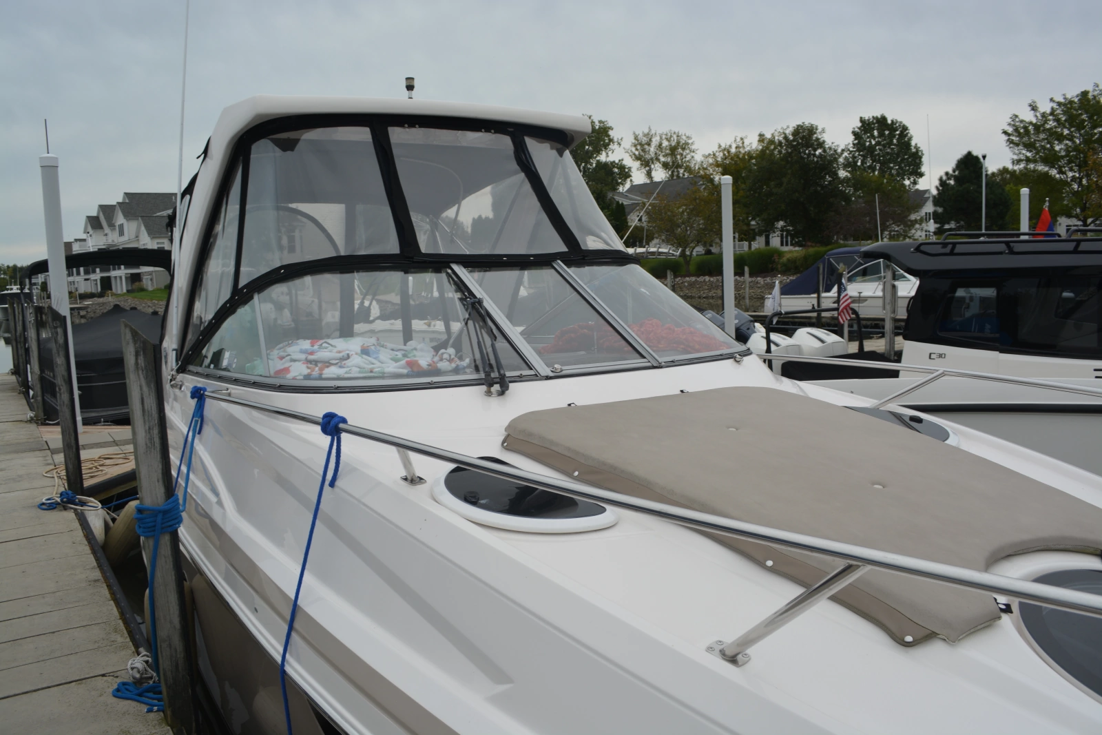 Jet Over It 28ft Regal Yacht For Sale