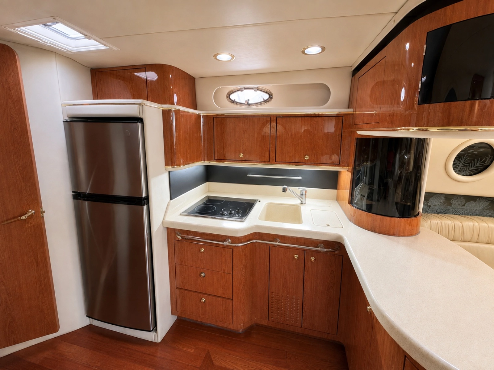 1999 Sea Ray 500 Sundancer