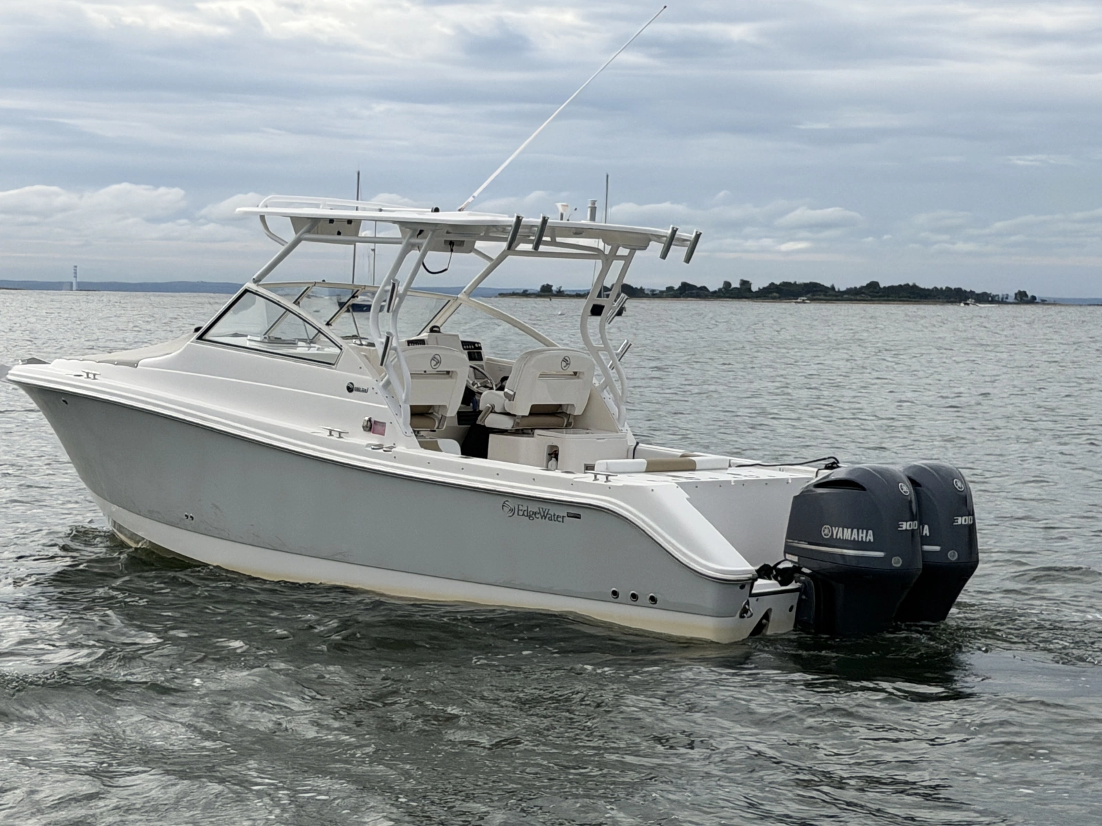 2015 Edgewater 280CX Crossover