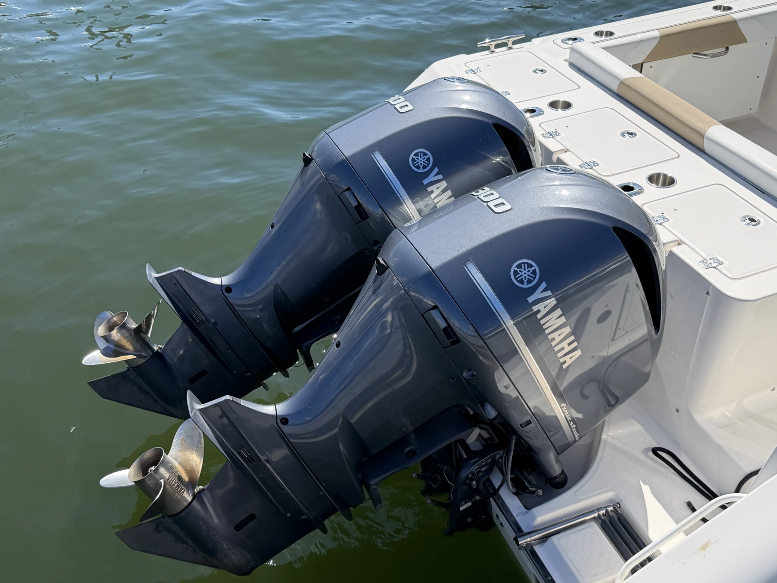 2015 Edgewater 280CX Crossover