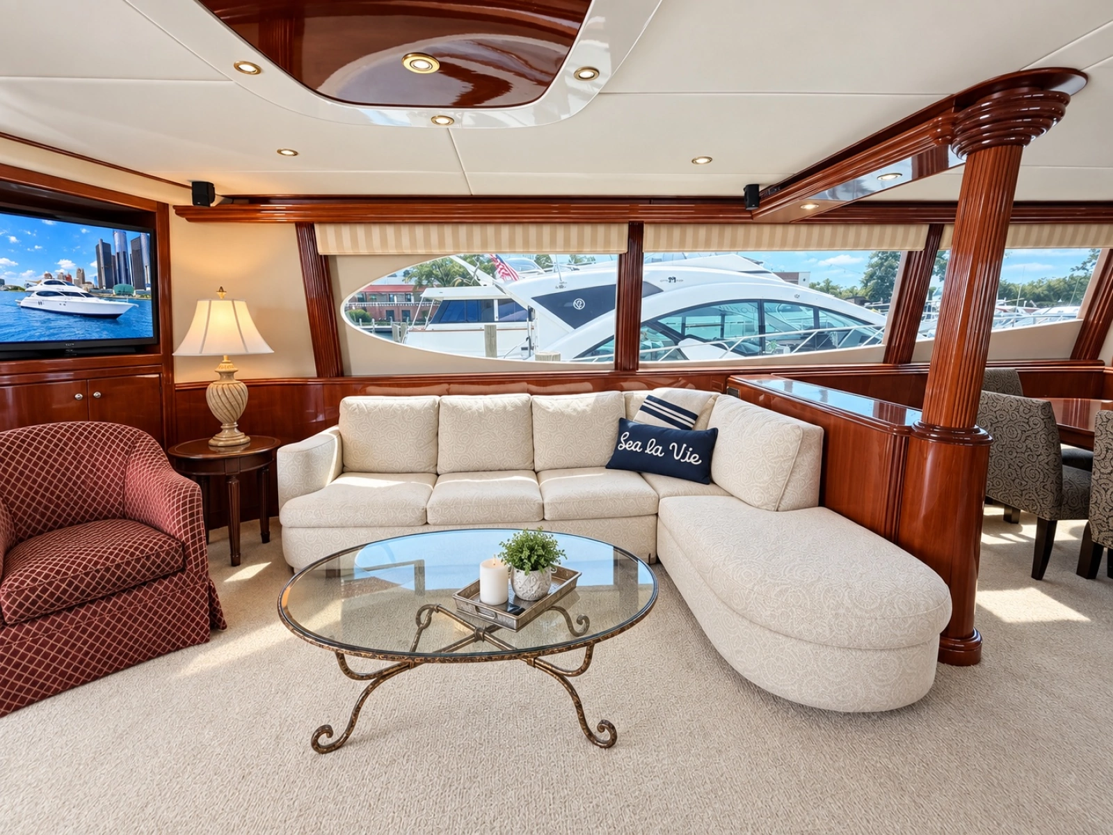2002 Lazzara Yachts 80 Skylounge