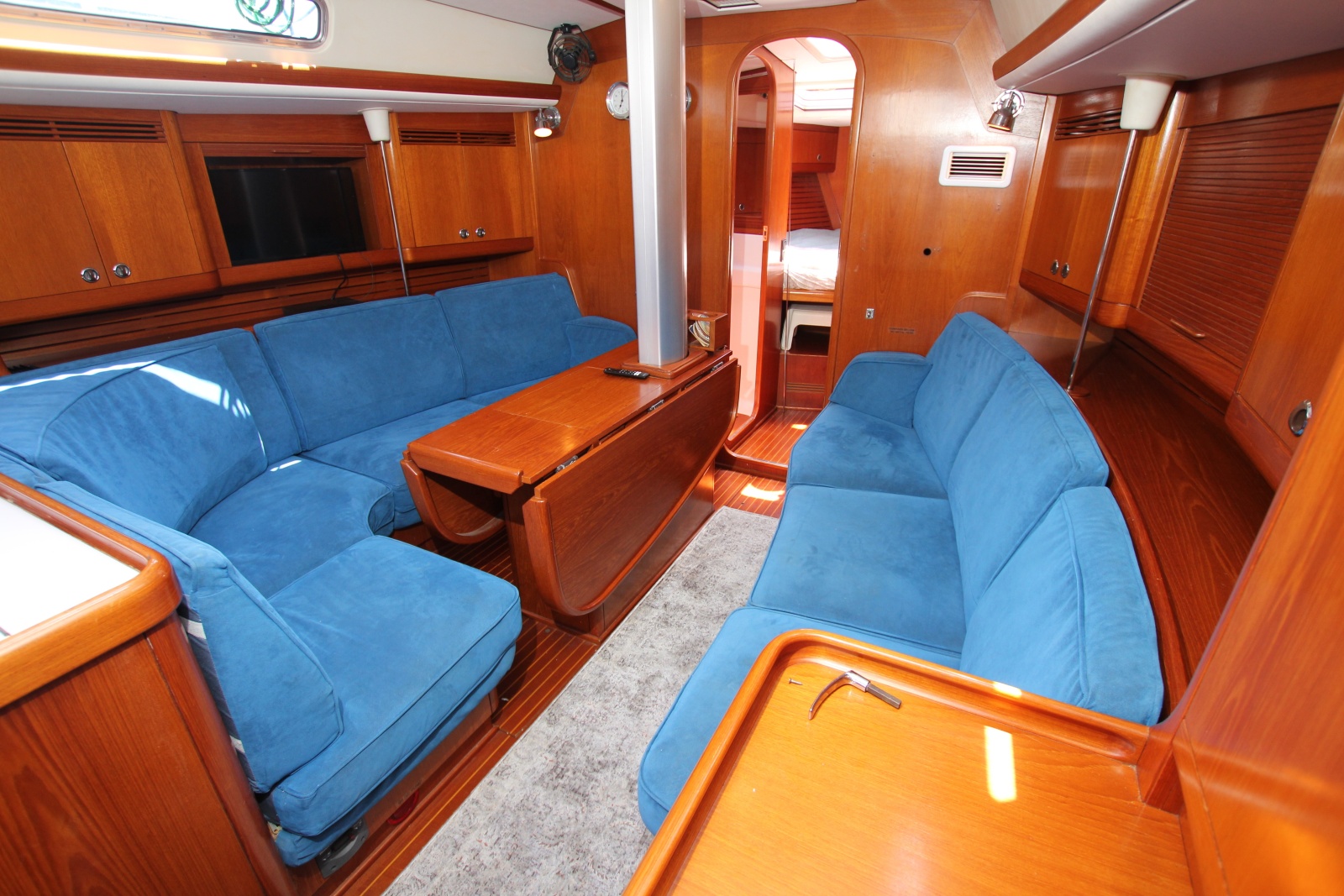 2000 Nautor Swan