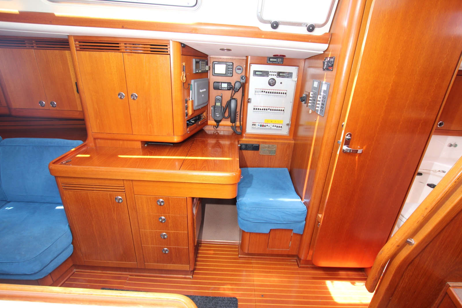 2000 Nautor Swan