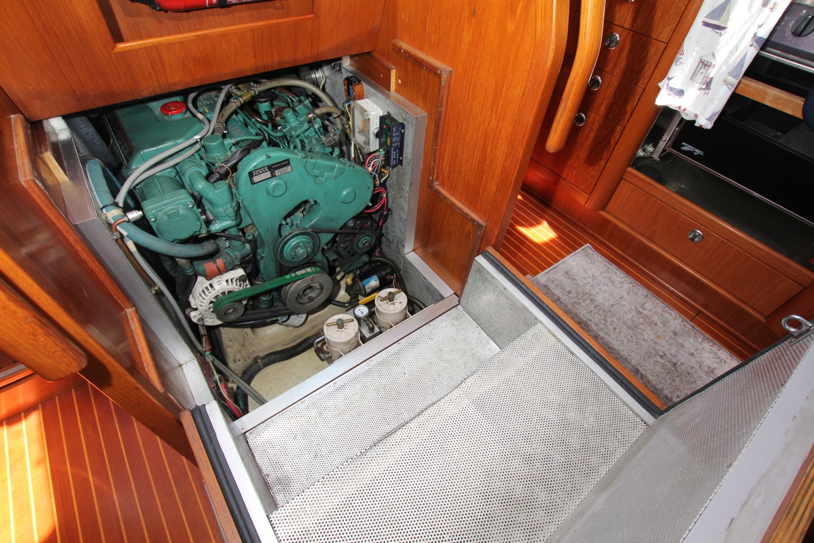 2000 Nautor Swan