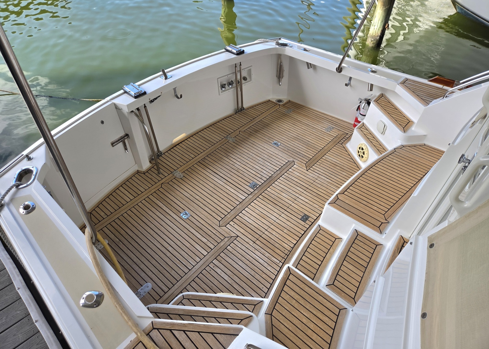 2001 Grand Banks Eastbay 43 HX SX