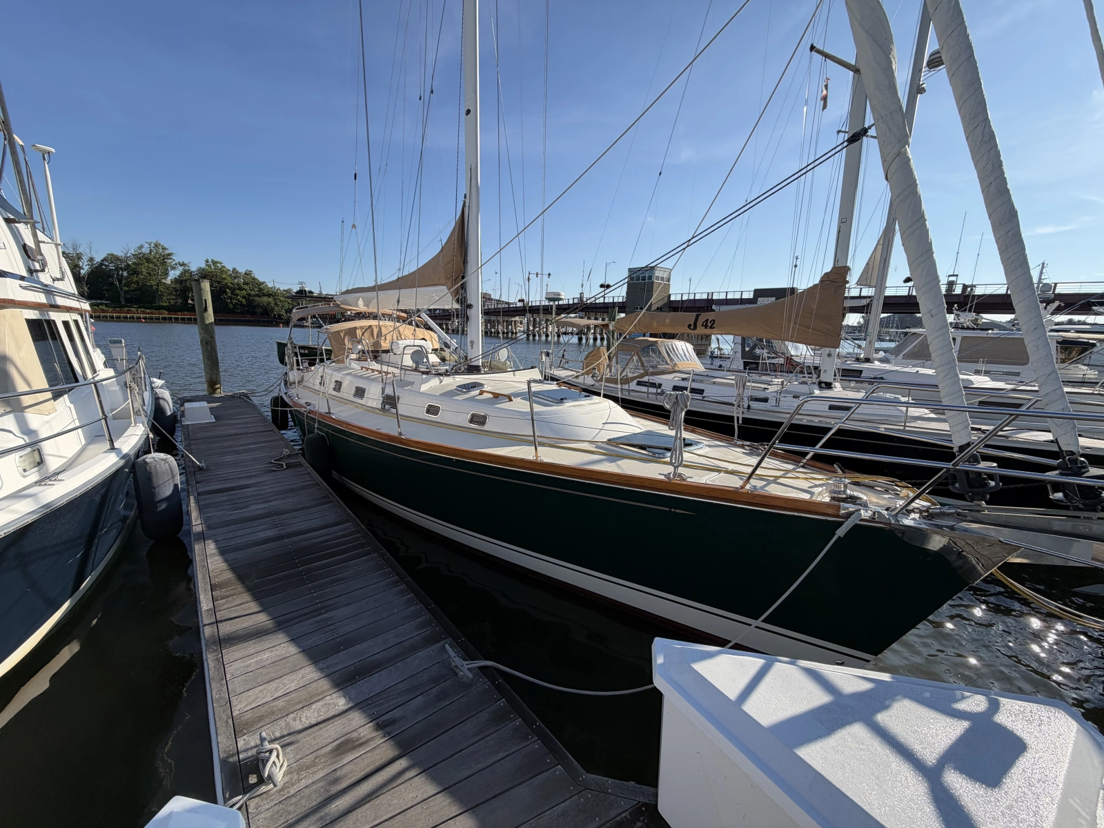 2011 Tartan 4300