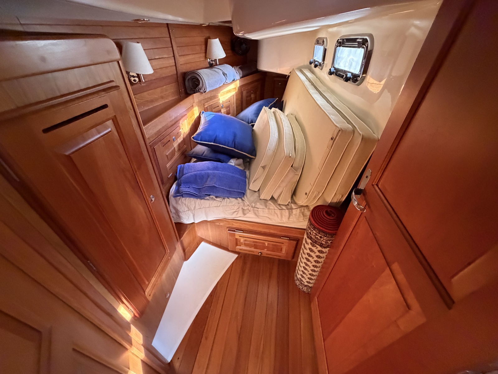 2011 Tartan 4300