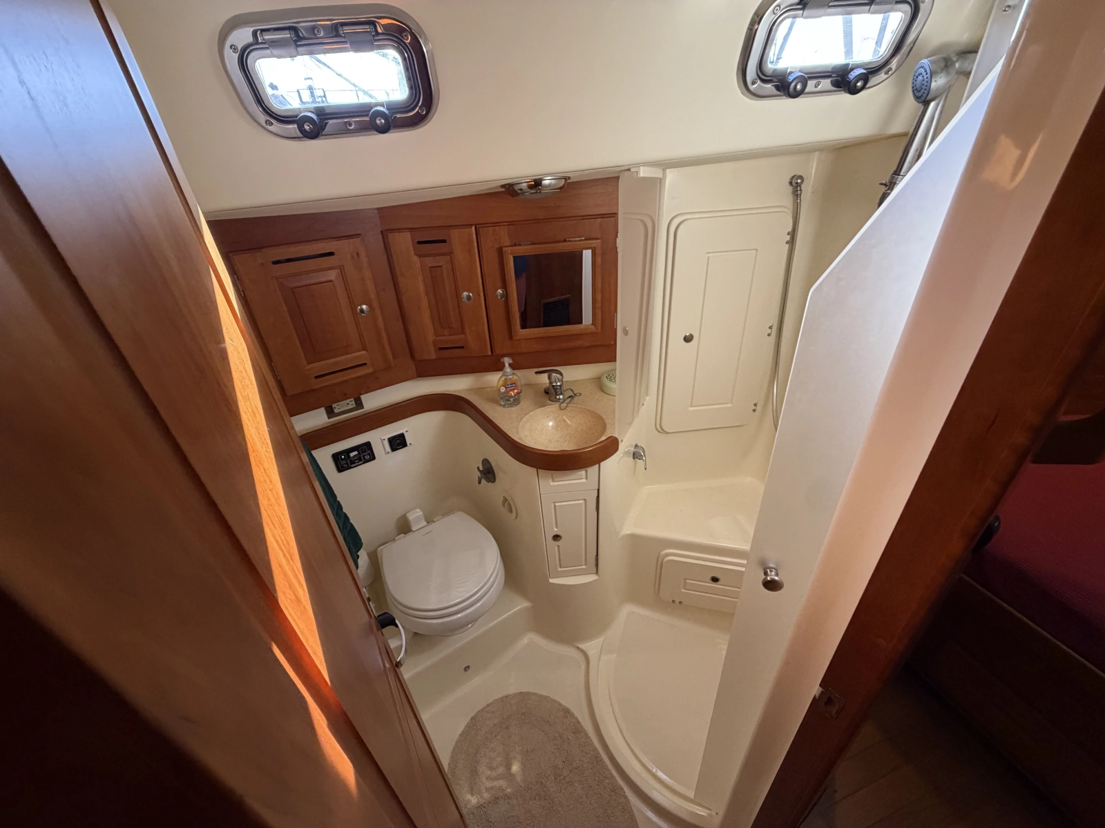 2011 Tartan 4300