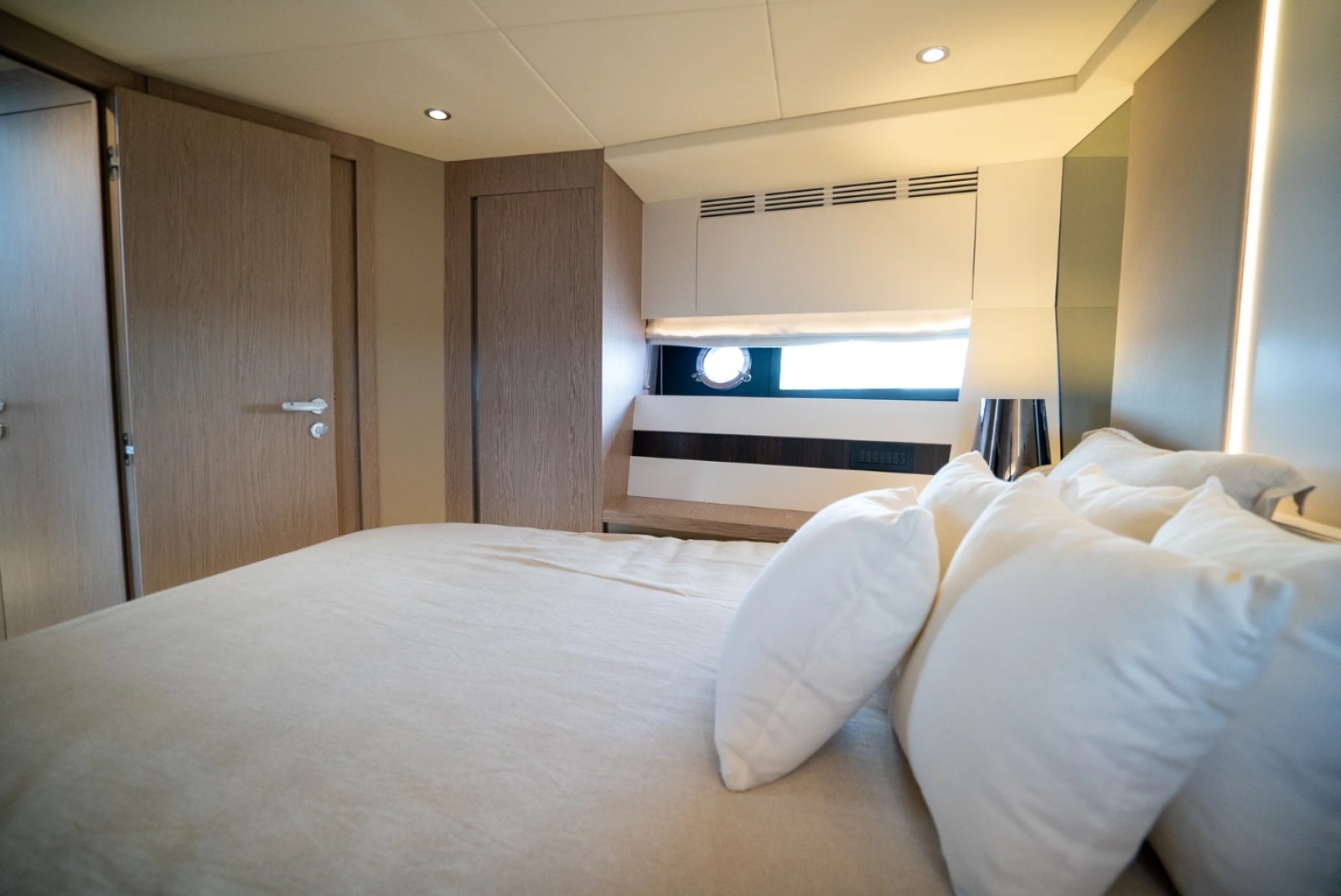 2025 Azimut S6