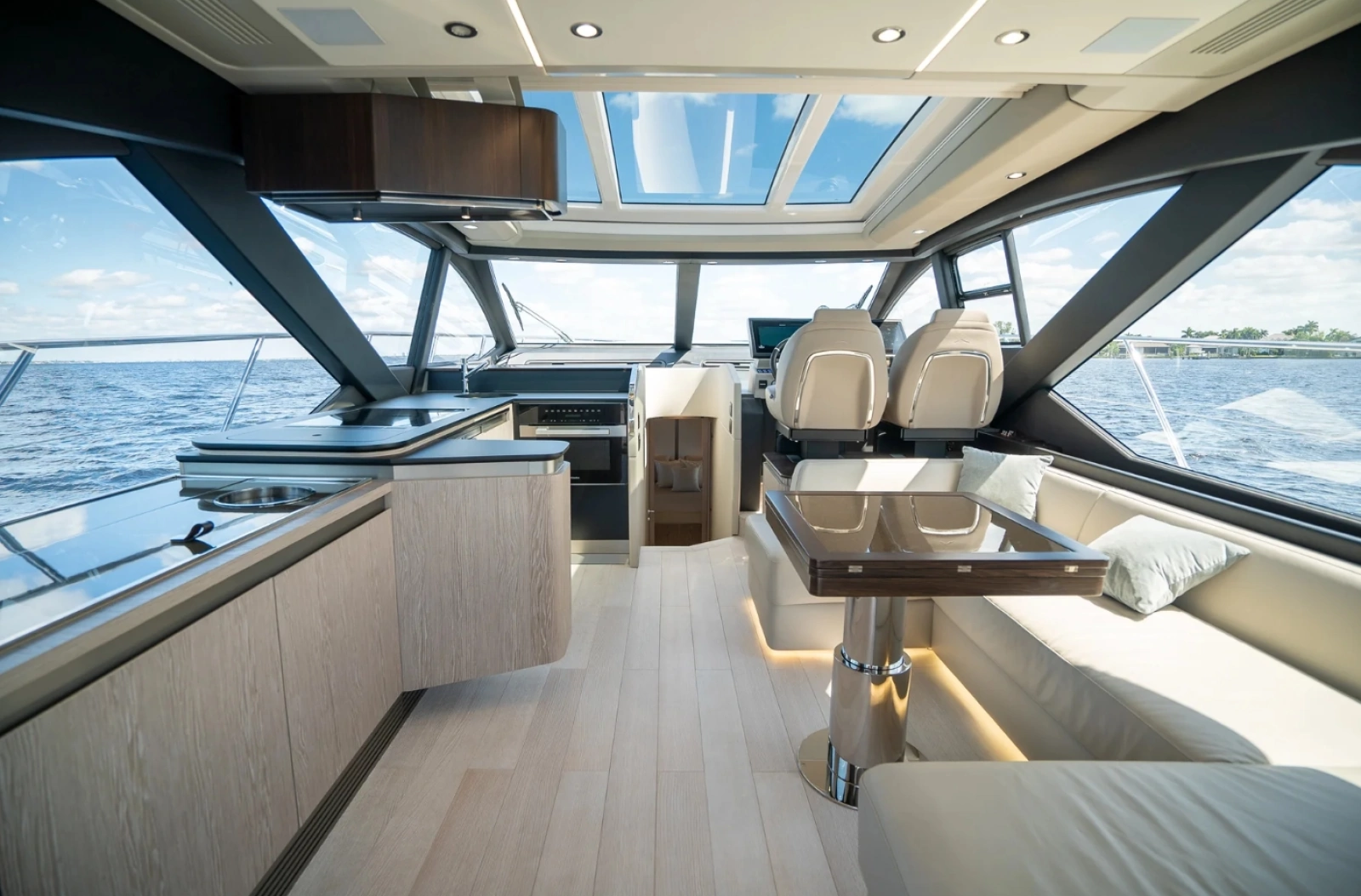 2025 Azimut S6