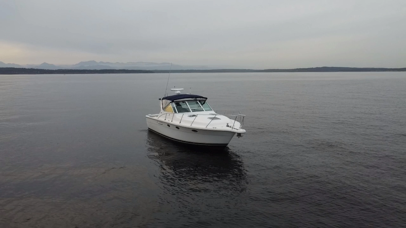 2001 Tiara Yachts 3100 Open
