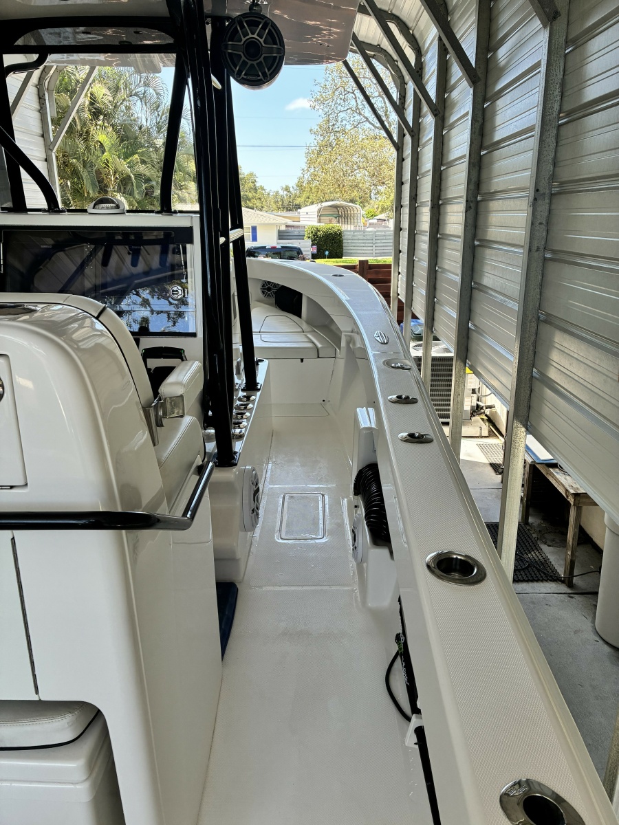 2023 SeaVee 290B