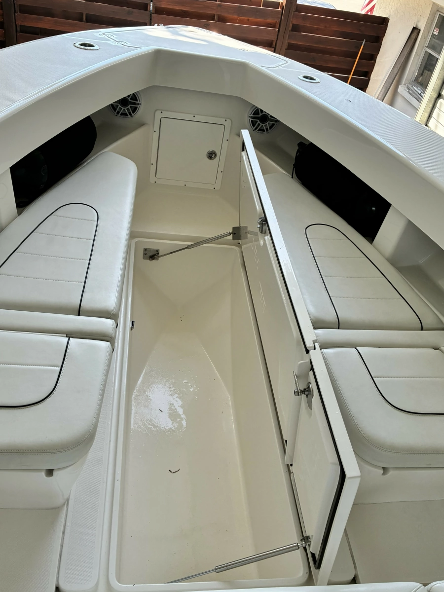 2023 SeaVee 290B