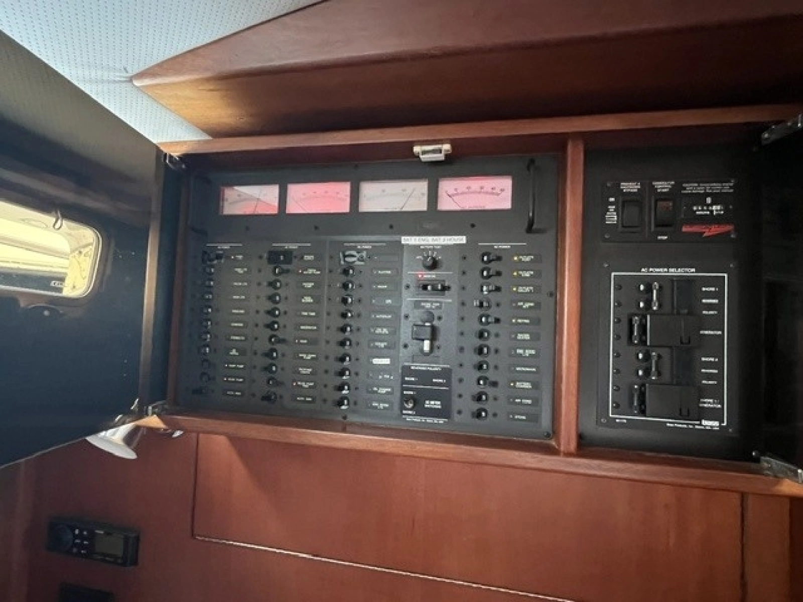 2000 Sabre 36 express