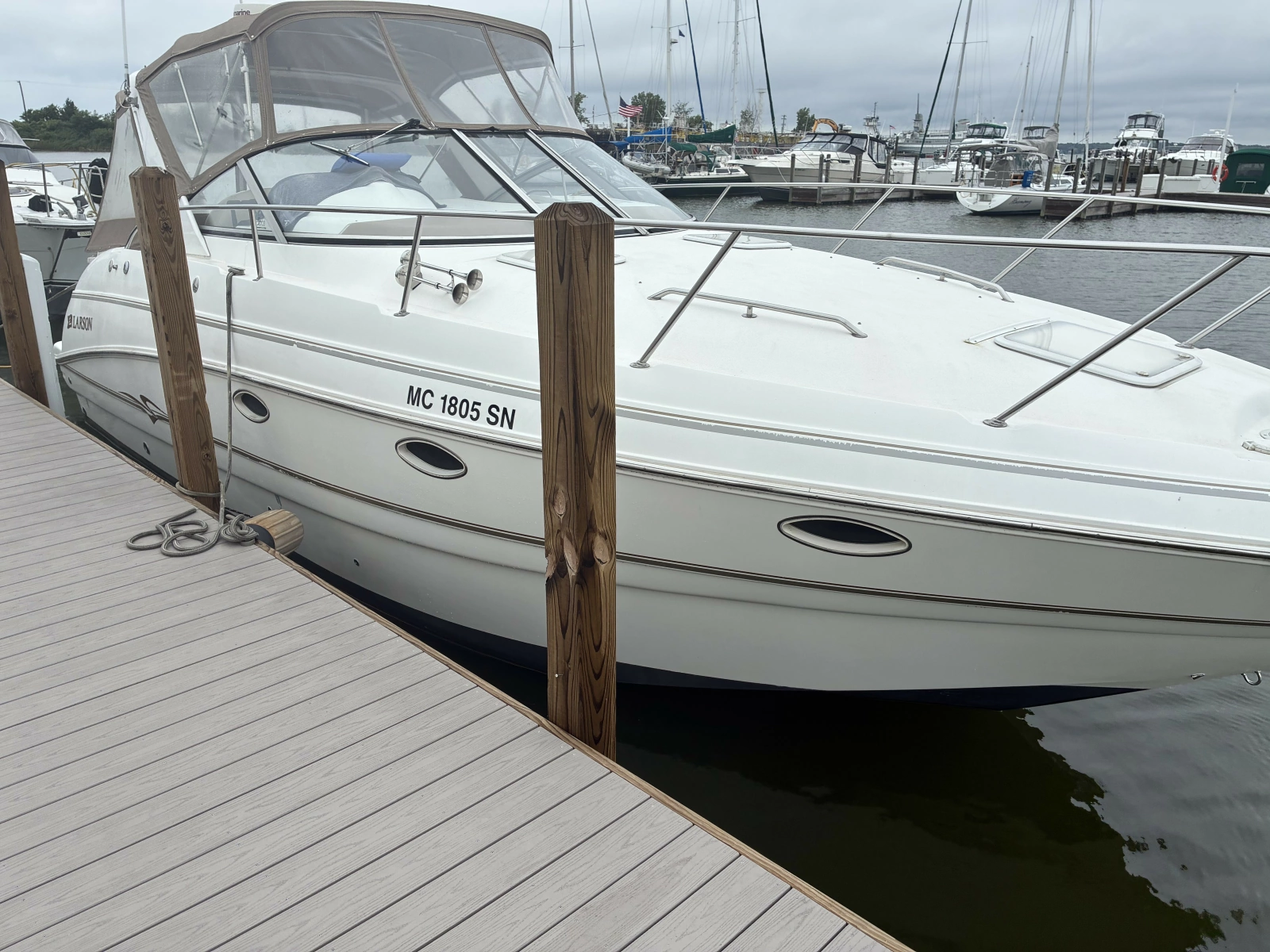 Serendipity 33ft Larson Yacht For Sale