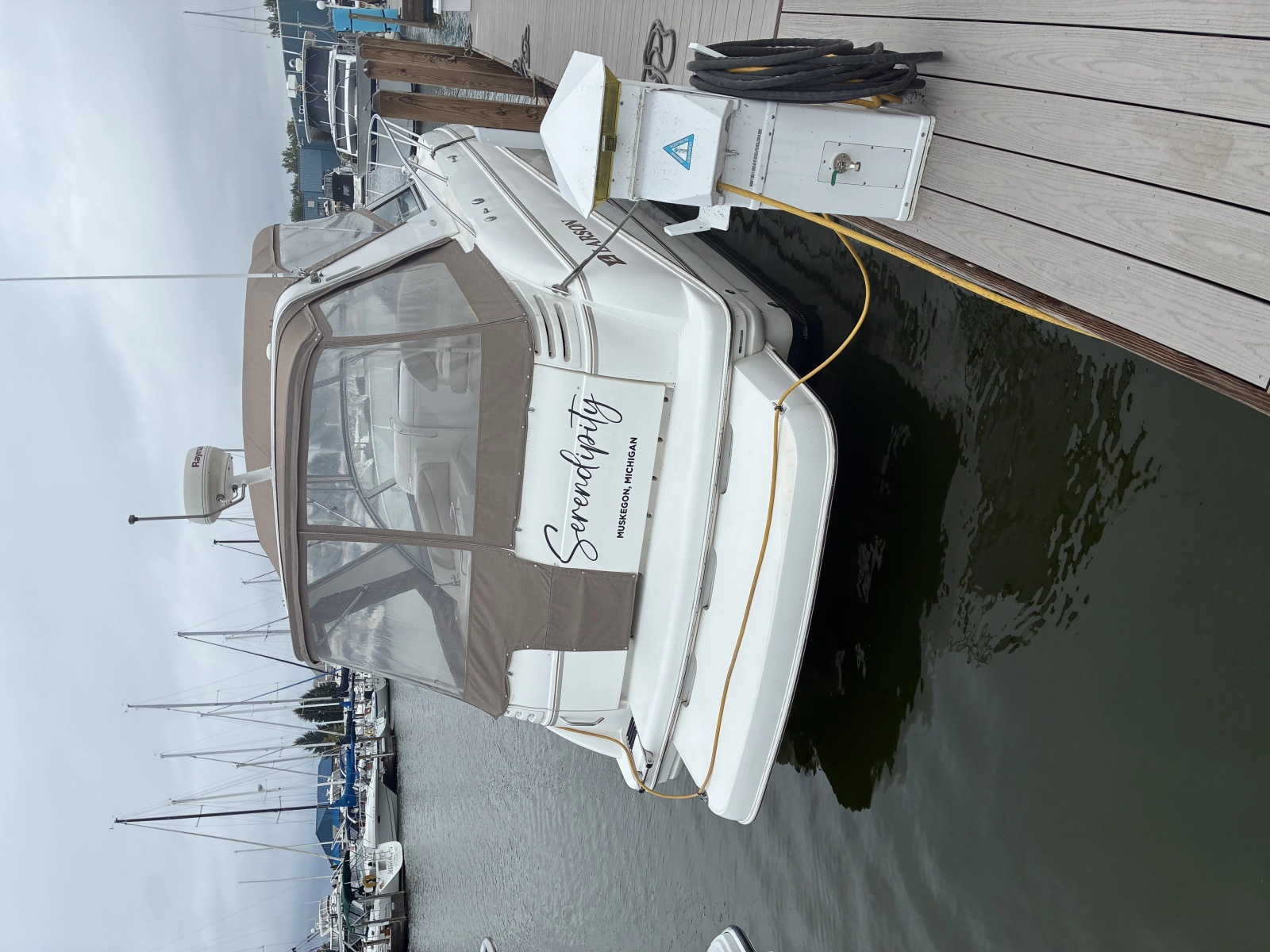 Serendipity 33ft Larson Yacht For Sale