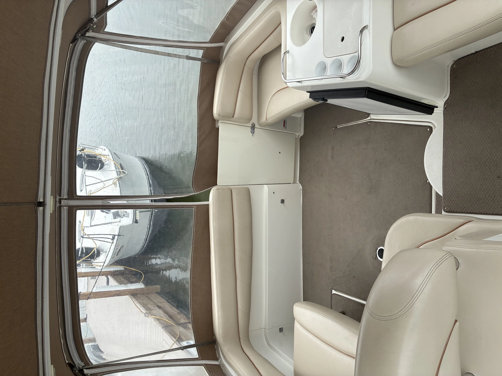 Serendipity 33ft Larson Yacht For Sale