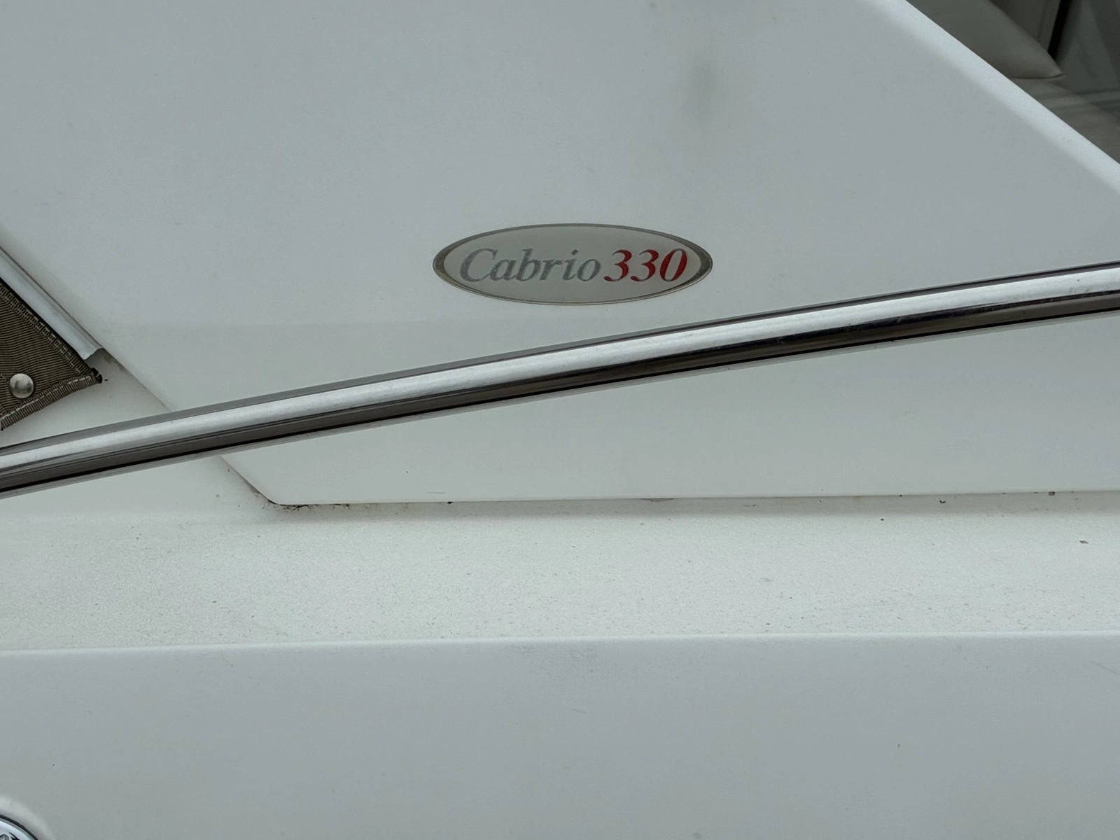 Serendipity 33ft Larson Yacht For Sale