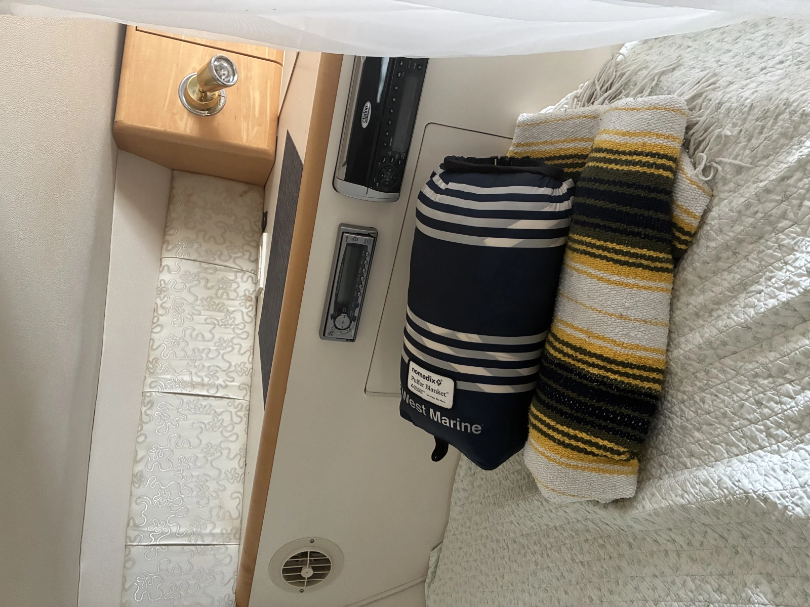 Serendipity 33ft Larson Yacht For Sale