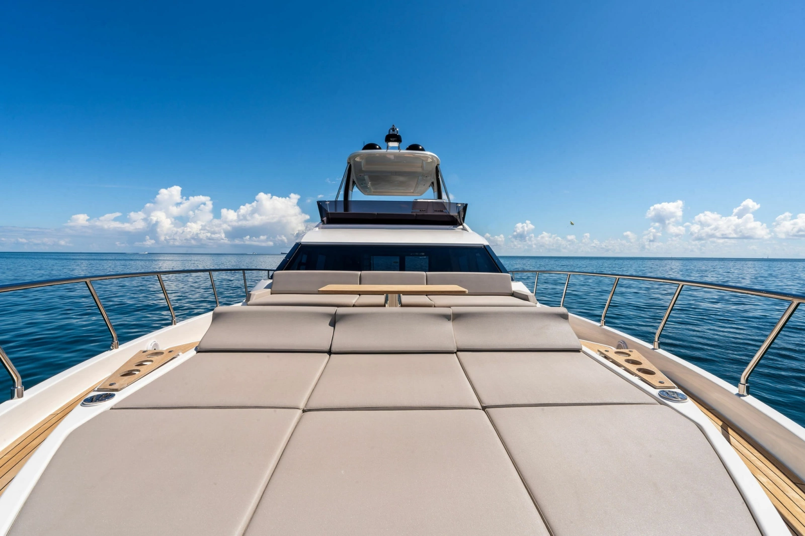 LENDAVA 58ft Ferretti Yachts Yacht For Sale