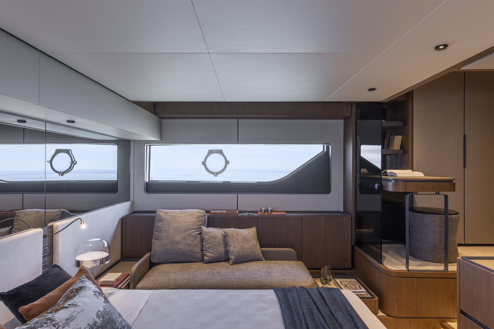 2025 Ferretti Yachts