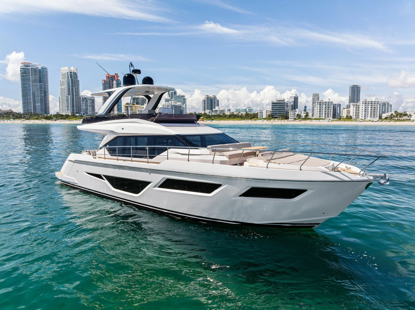 LENDAVA 58ft Ferretti Yachts Yacht For Sale