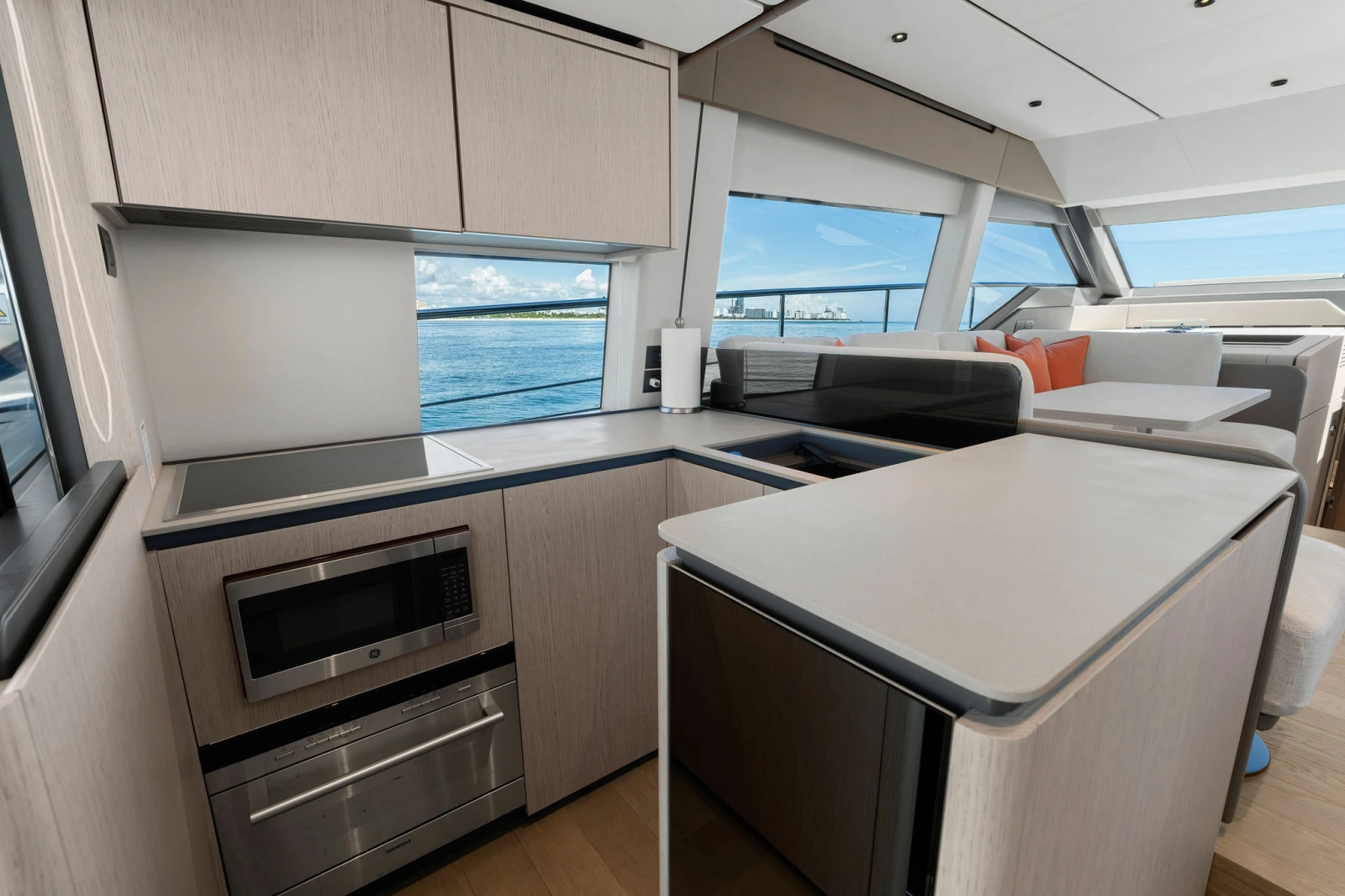 LENDAVA 58ft Ferretti Yachts Yacht For Sale