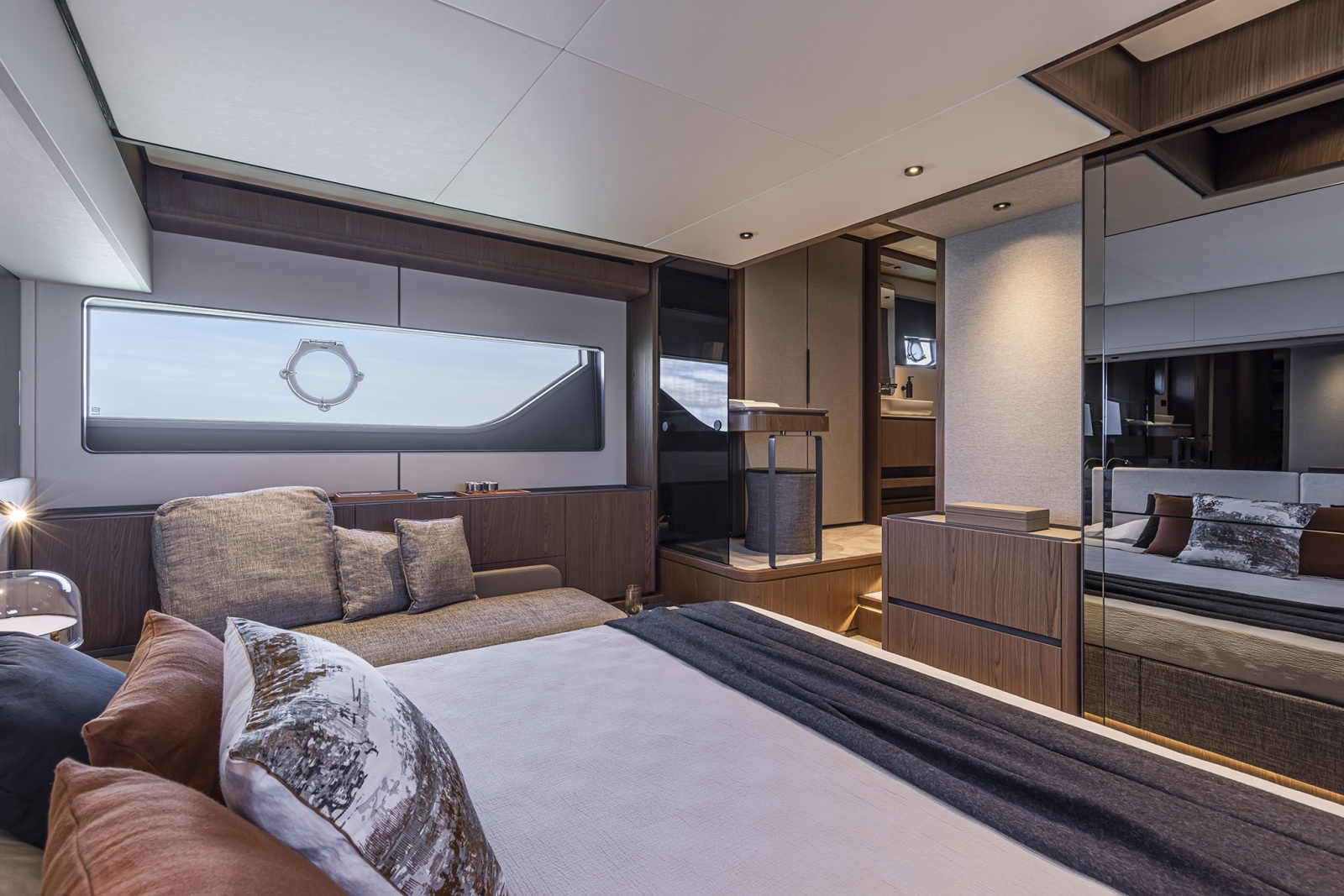 2025 Ferretti Yachts