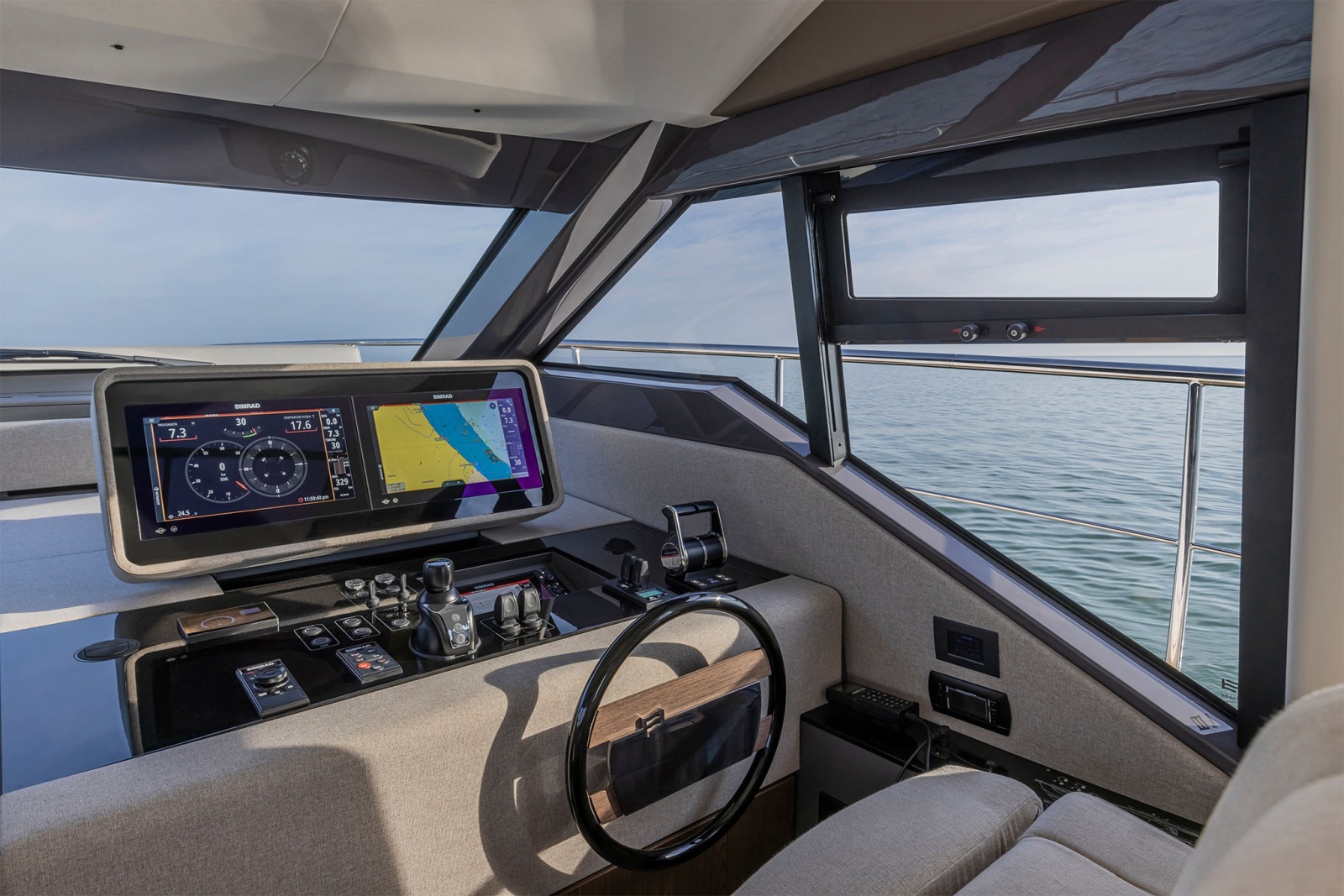 2025 Ferretti Yachts