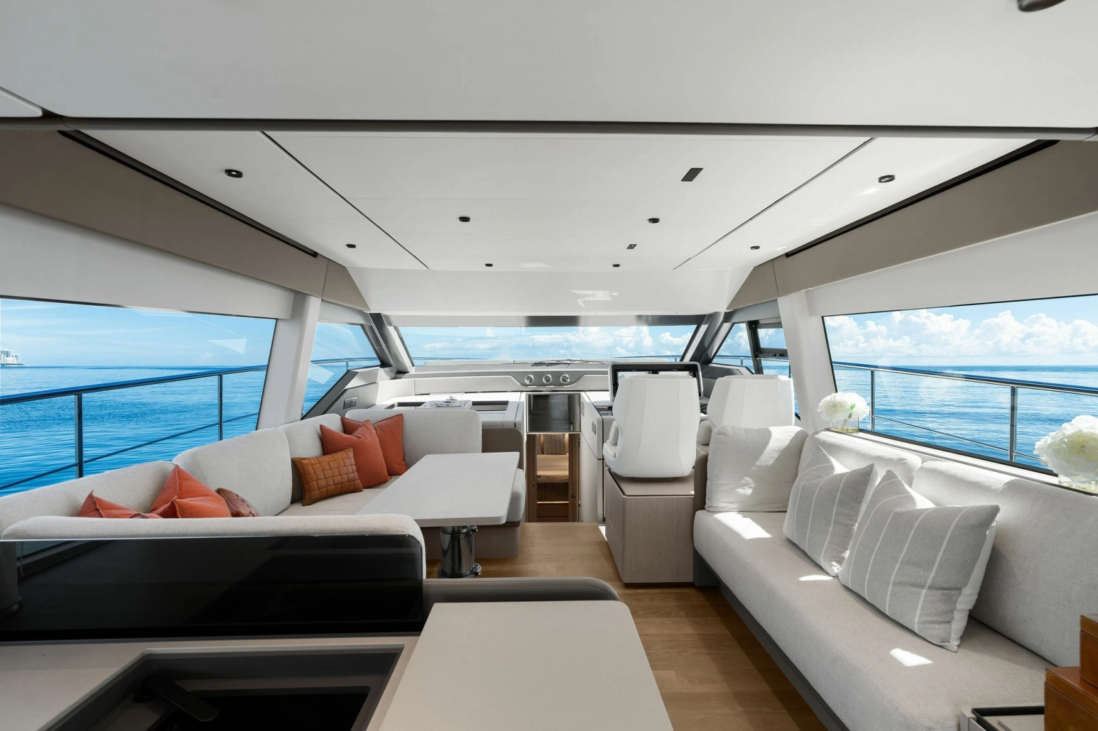 LENDAVA 58ft Ferretti Yachts Yacht For Sale
