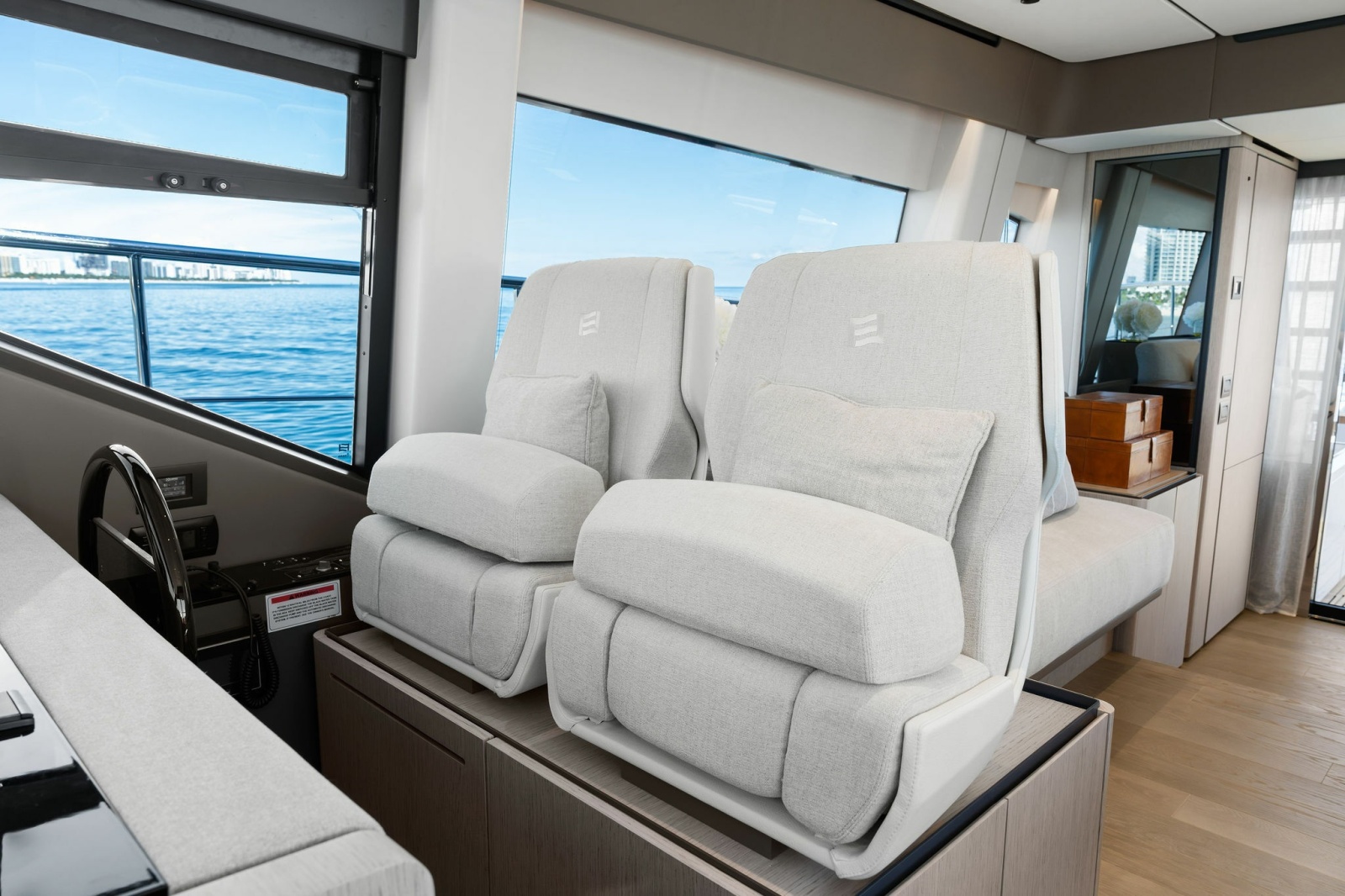 2025 Ferretti Yachts — LENDAVA