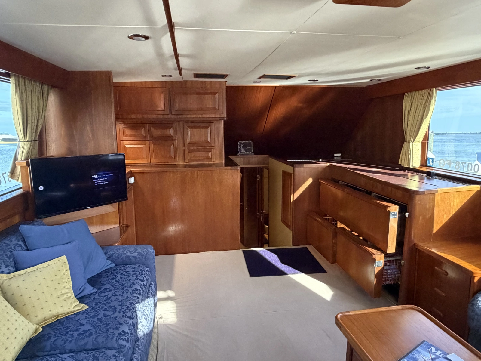 Cricket 50ft Hatteras Yacht For Sale