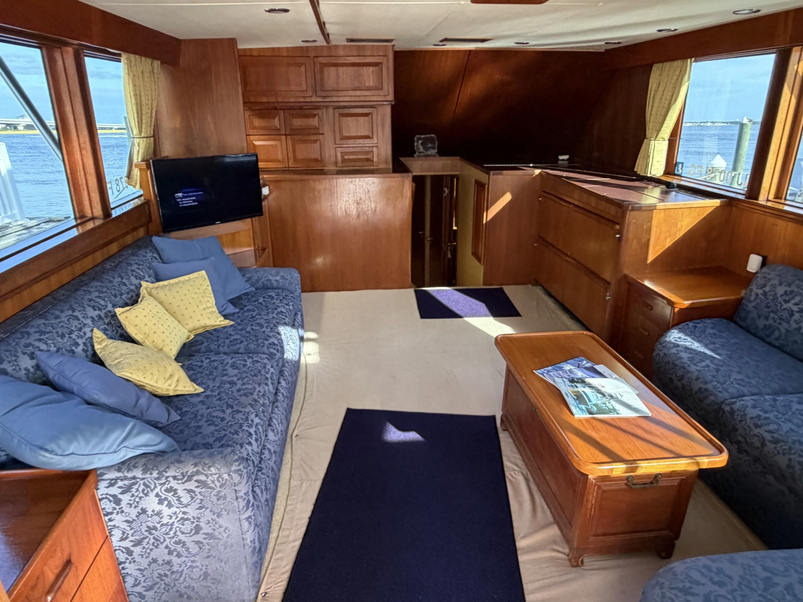 Cricket 50ft Hatteras Yacht For Sale