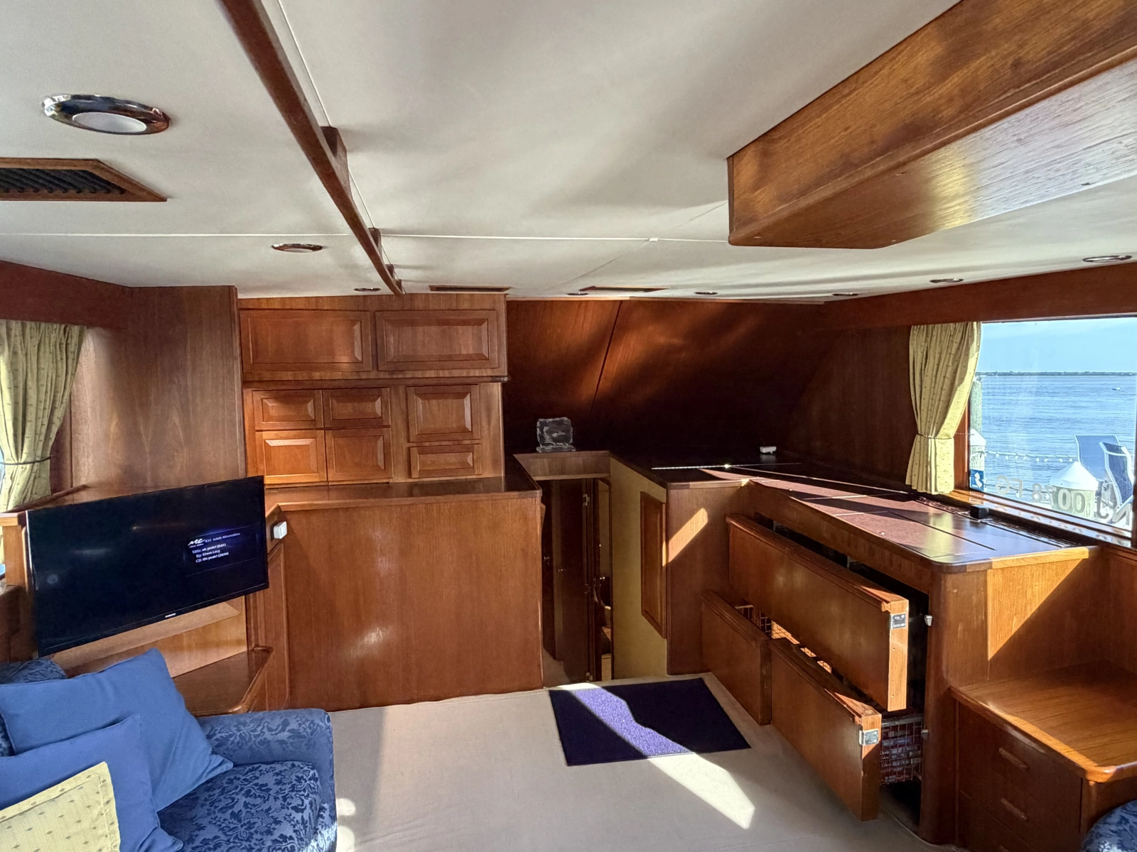 Cricket 50ft Hatteras Yacht For Sale