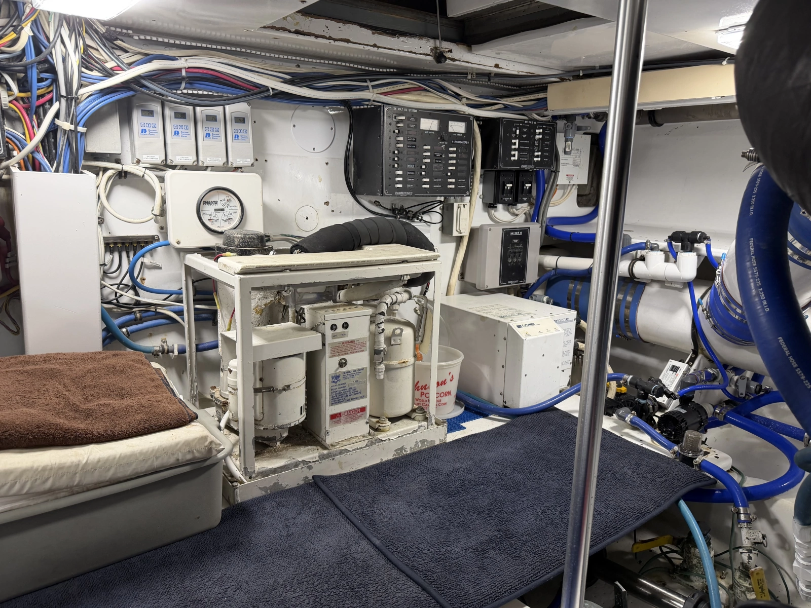 Cricket 50ft Hatteras Yacht For Sale