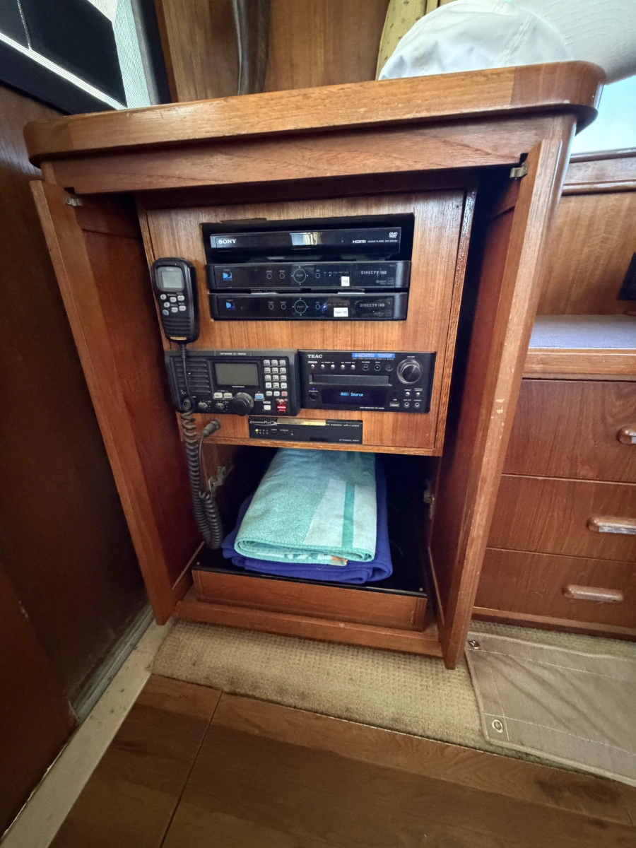 Cricket 50ft Hatteras Yacht For Sale
