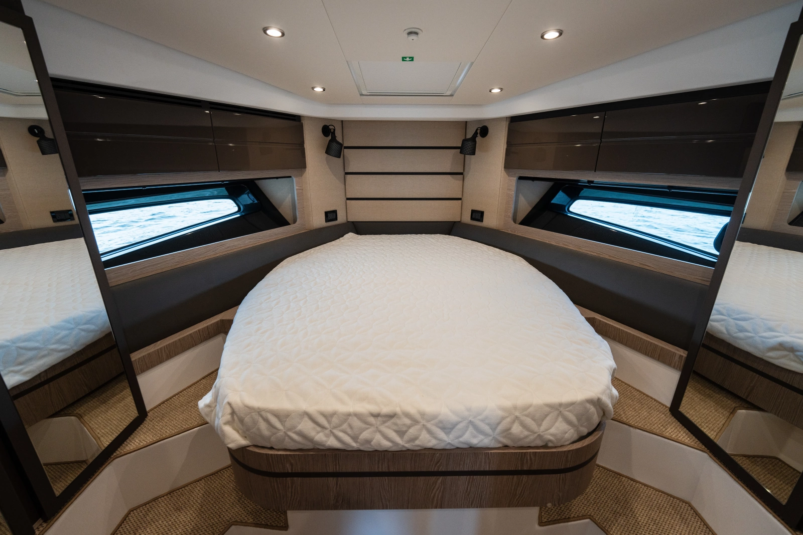 2025 Azimut Atlantis 45