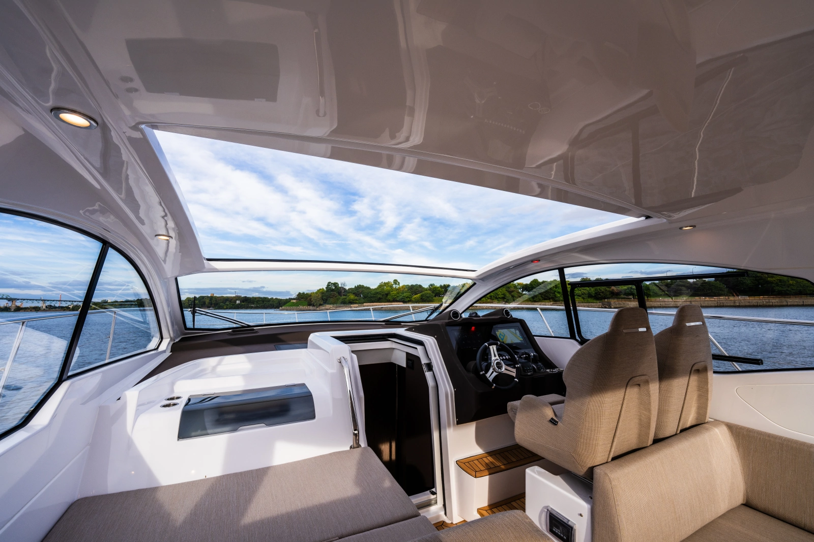 2025 Azimut Atlantis 45
