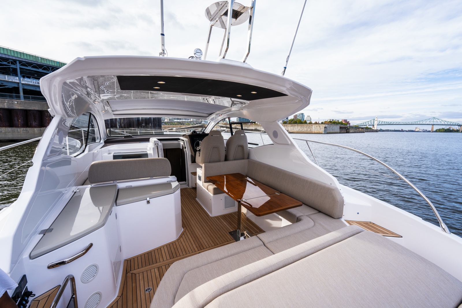 2025 Azimut Atlantis 45