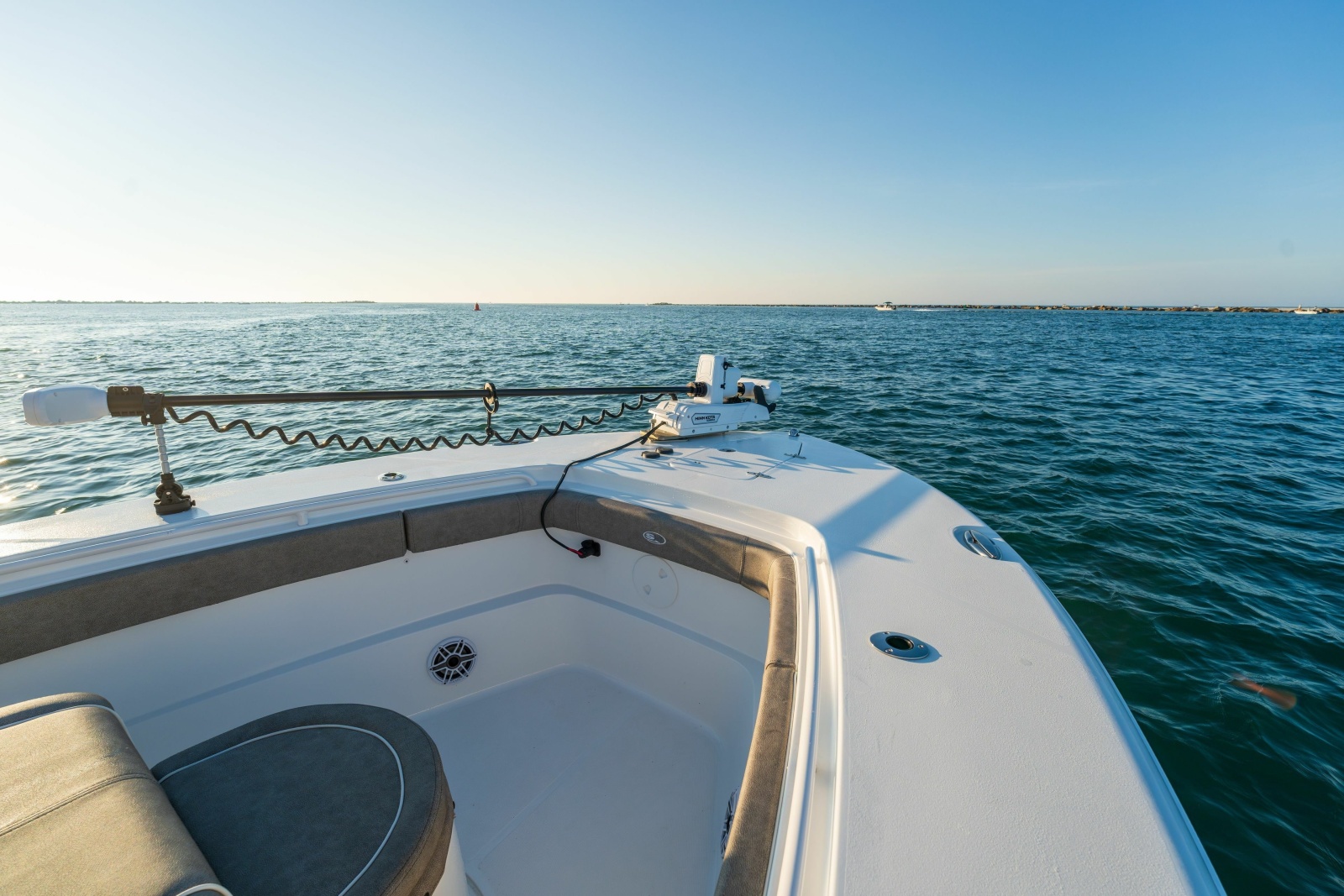 2026 Sea Hunt Gamefish 30CB