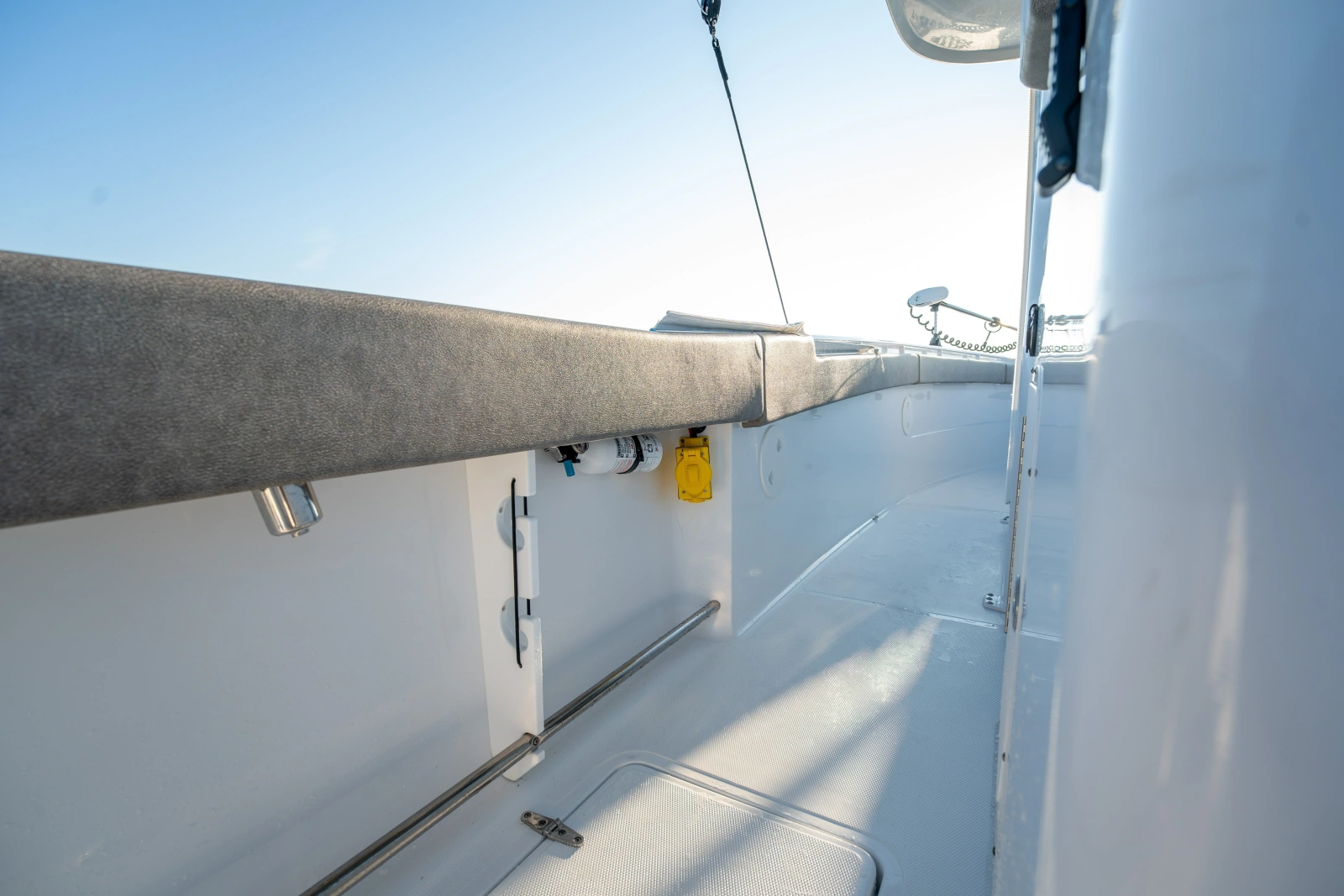 Sea Dogs 30ft Sea Hunt Yacht For Sale