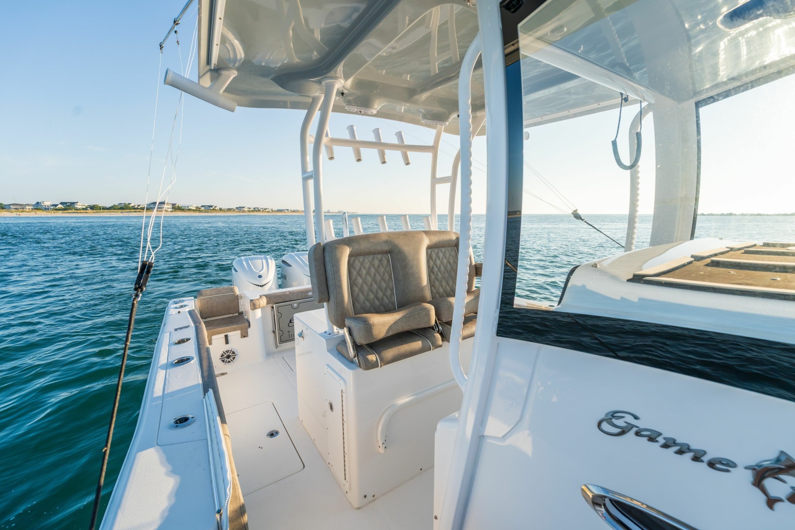 2026 Sea Hunt Gamefish 30CB