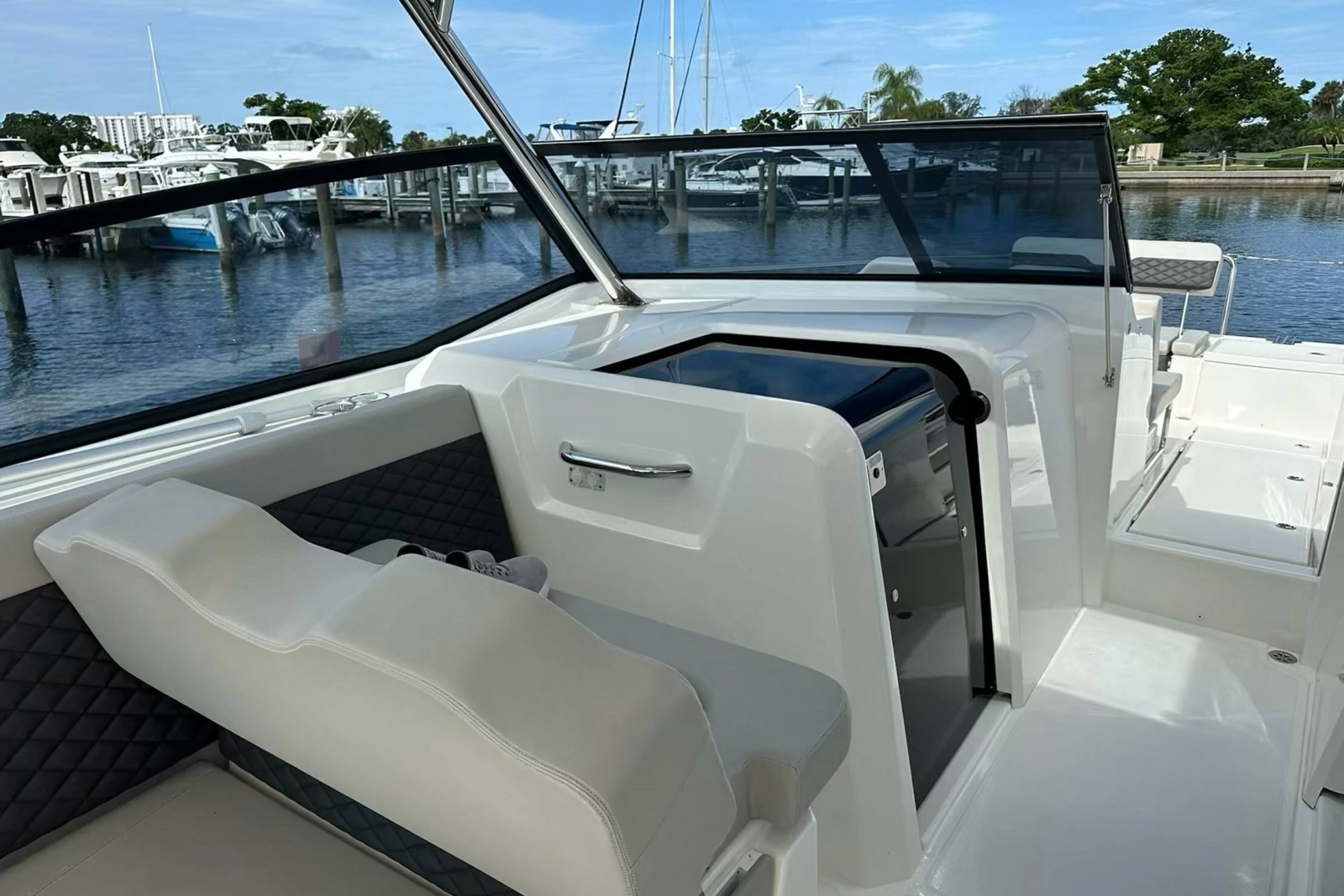 2023 Aquila 36 Sport